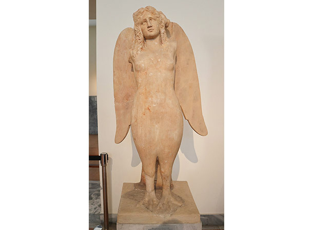 セイレーン像（アテネ国立考古学博物館蔵）