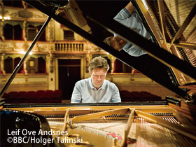 Leif Ove Andsnes and the Mahler Chamber Orchestra