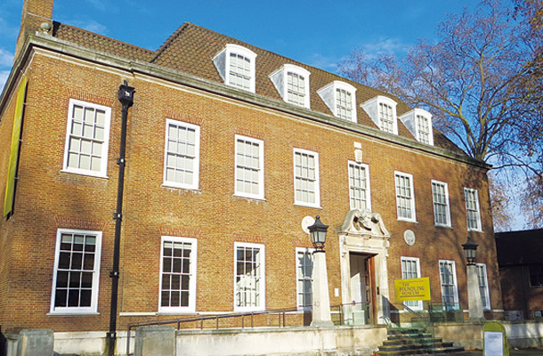 敷地に建つ「捨て子博物館」Foundling Museum